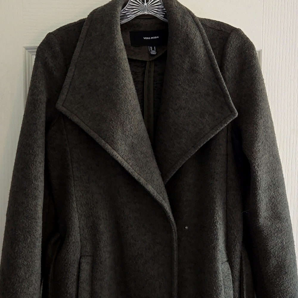 Vero Moda army green duster size M